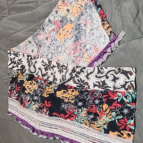 Adjustable ultra-mini skirt - Picture 4 of 7